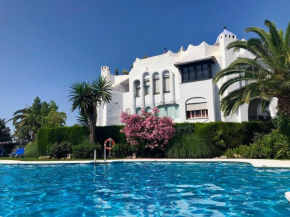 Bright apartment 300m from the beach Sitio De Calahonda